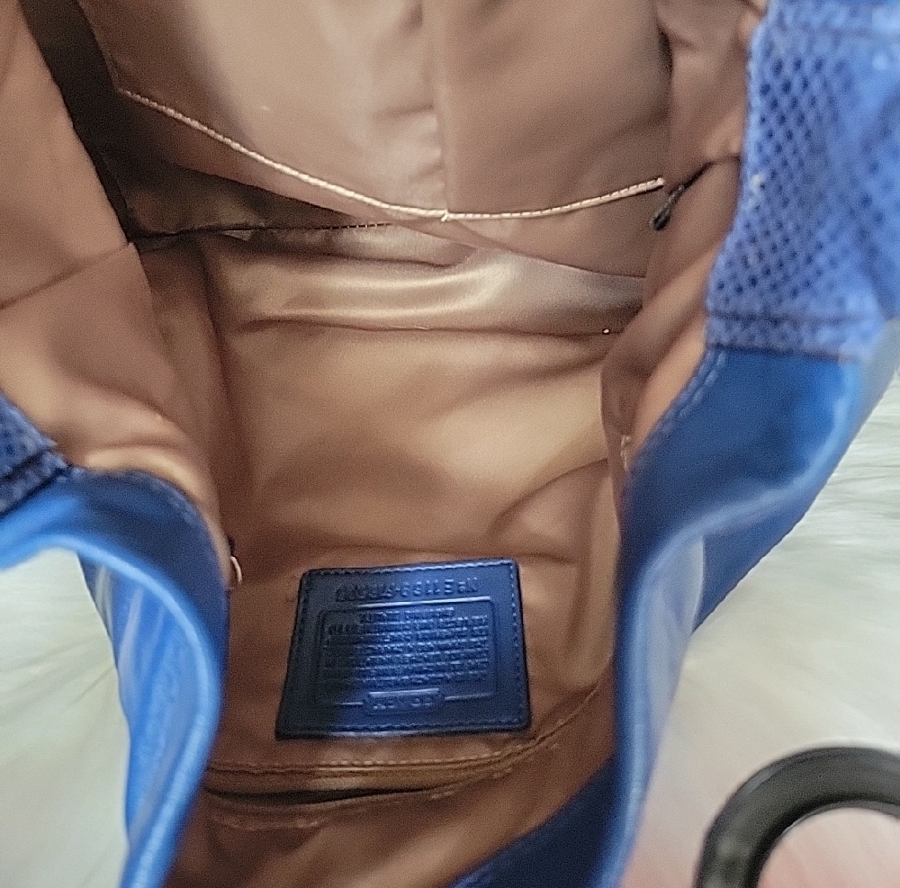 Coach Penelope Shoulder Bag - Picture 8 of 10